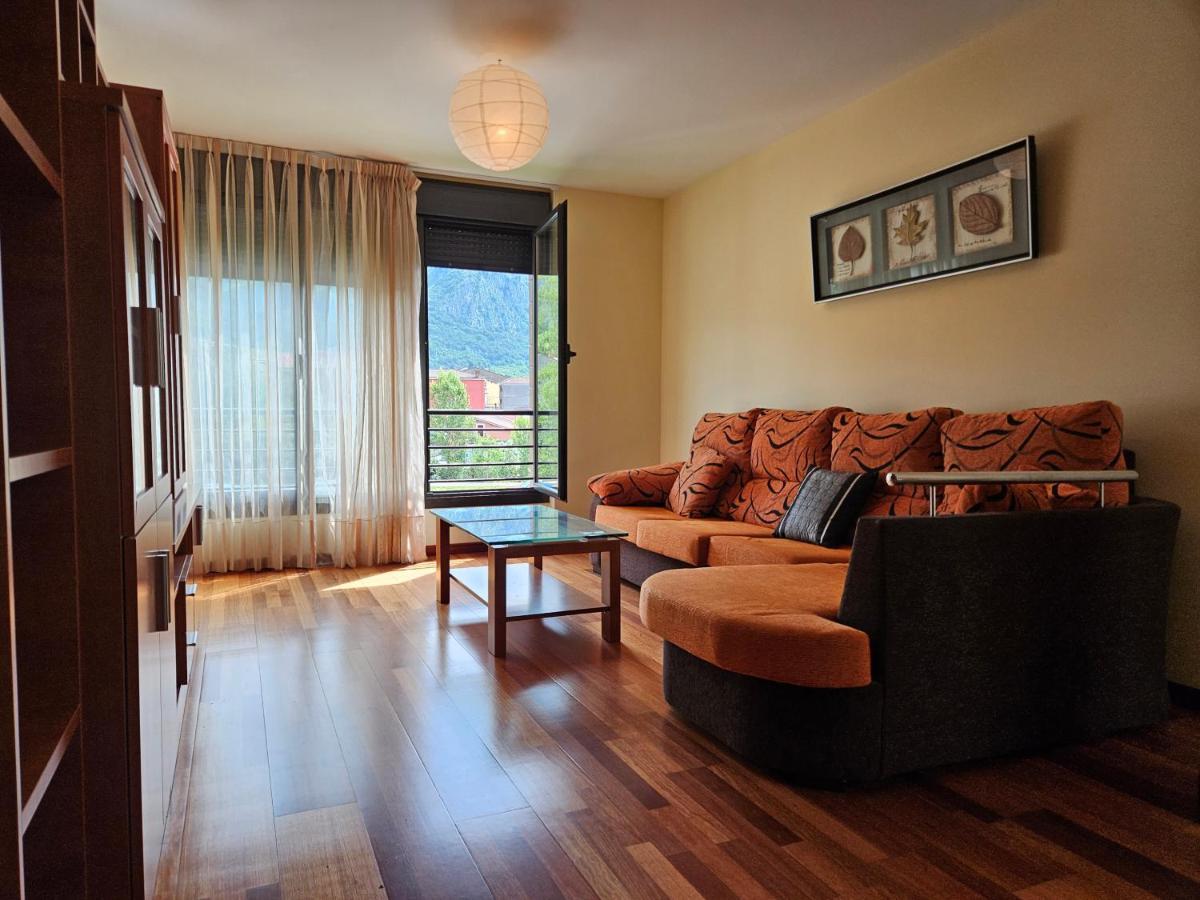 Apartmán El Mirador De Llaneces 24A02 Arenas De Cabrales Exteriér fotografie
